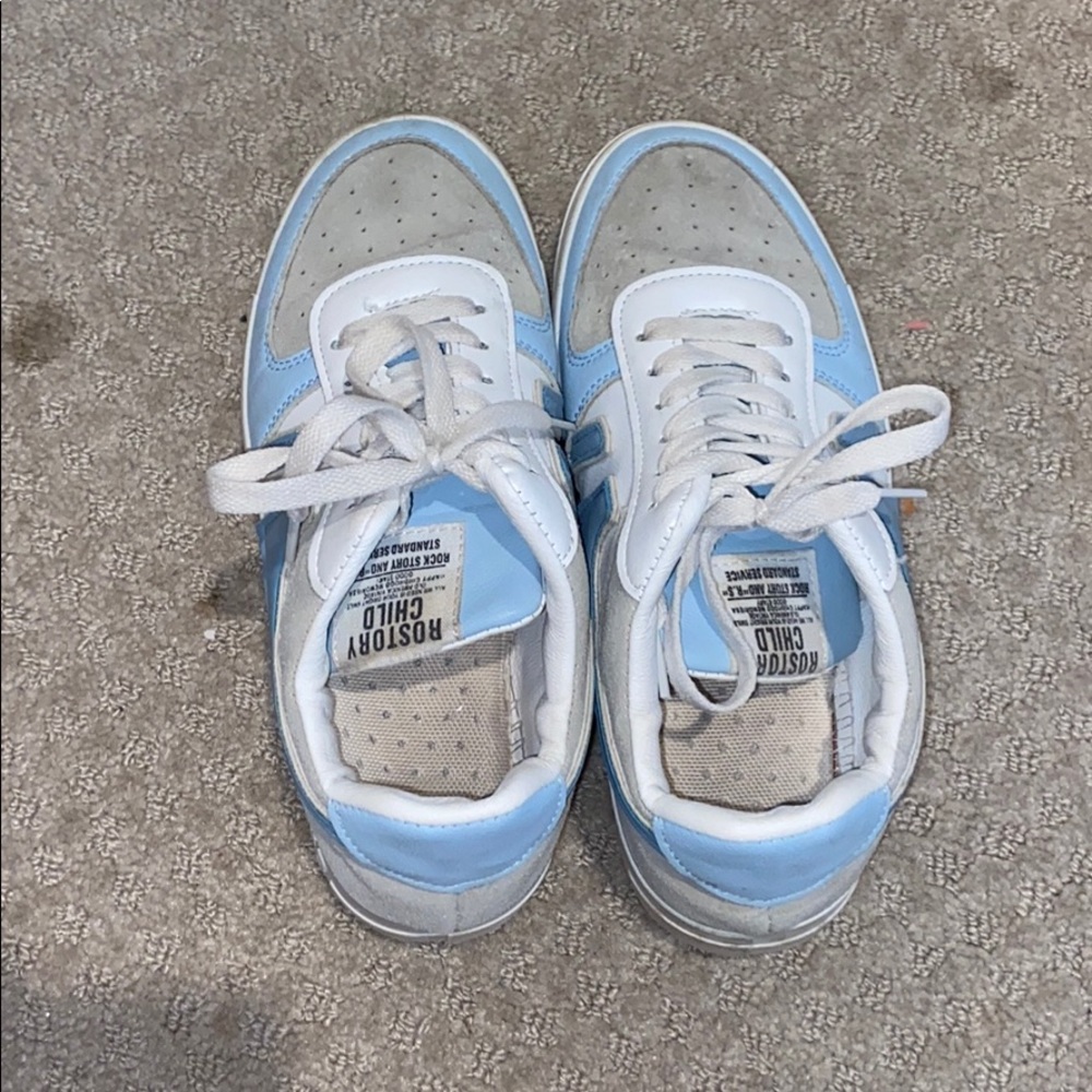 force sneakers